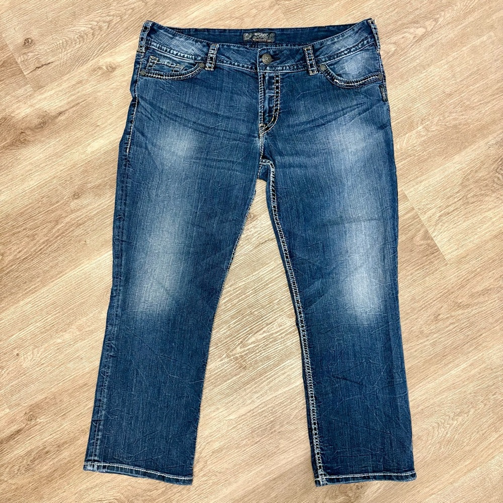 Silver Suki Capri Jeans I5